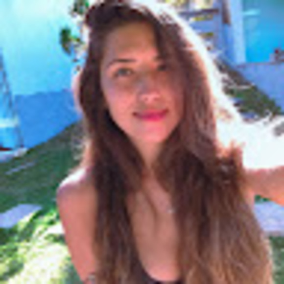thaiisdesoouza
